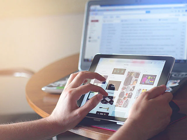 How Digital Media Increases Hotel Sales